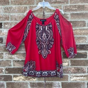 Beautiful red women top🌹
